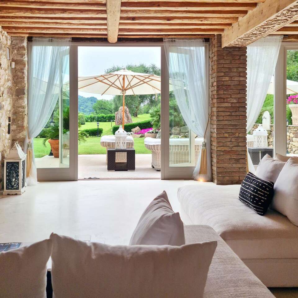 main villa living room 