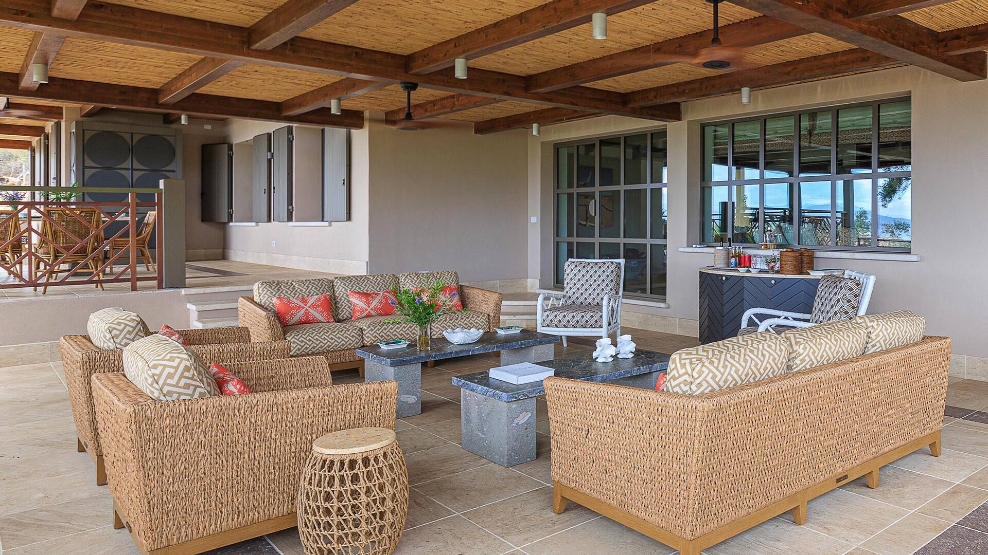 outdoor lounge area