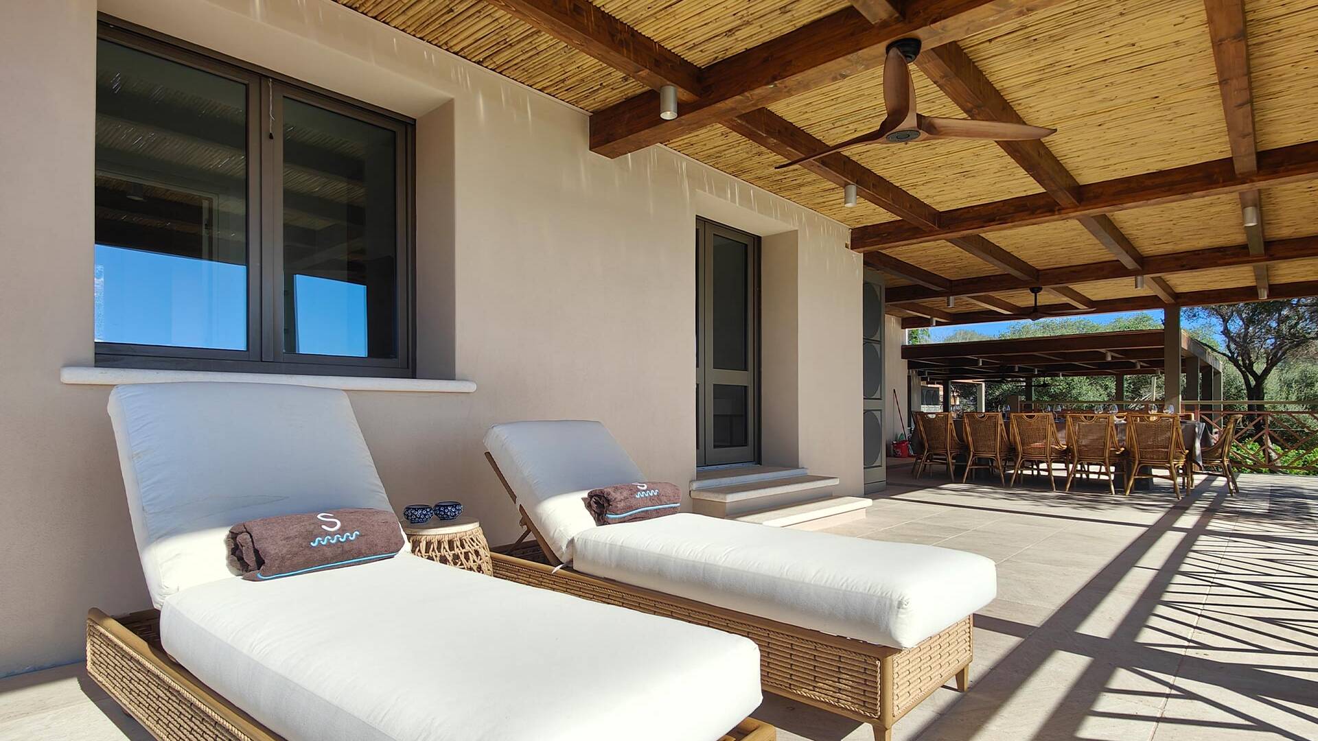 lounge area