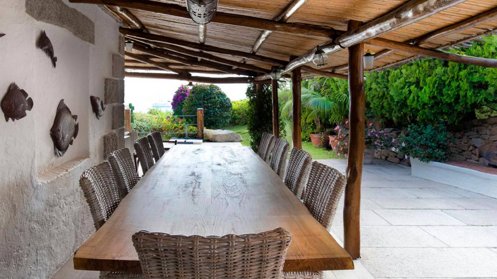 al fresco dining area