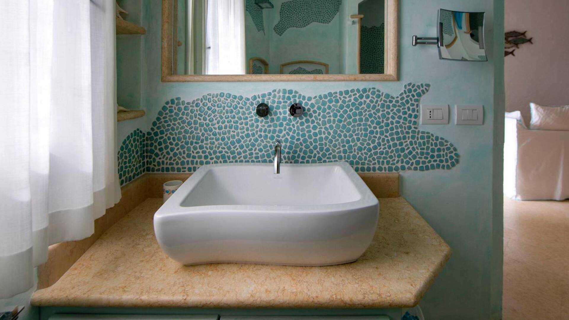 en suite bathroom
