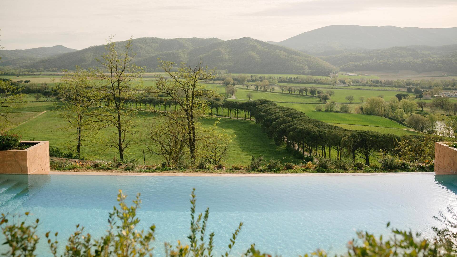 private infinity swimming pool 