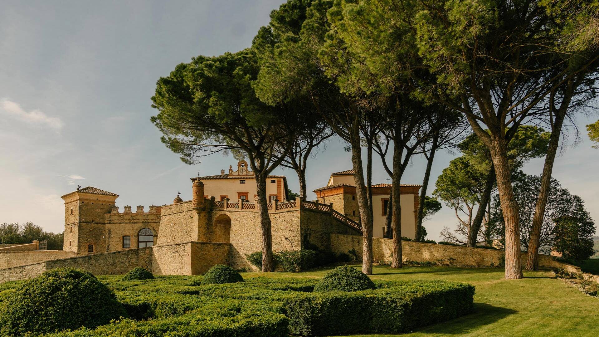 Il Castello, villa for weekly rentals 