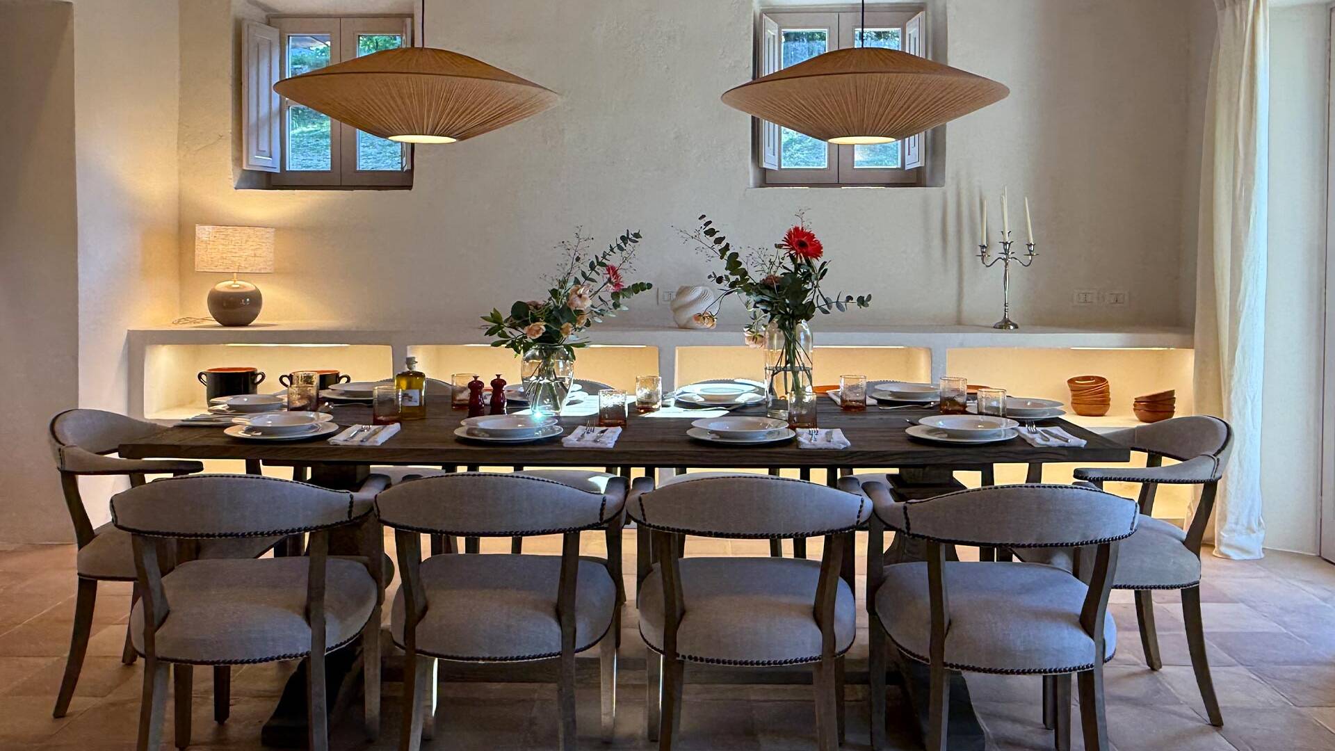 dining room 