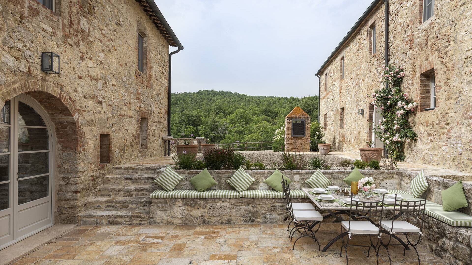 outdoor lounge area between the main villa and guest house