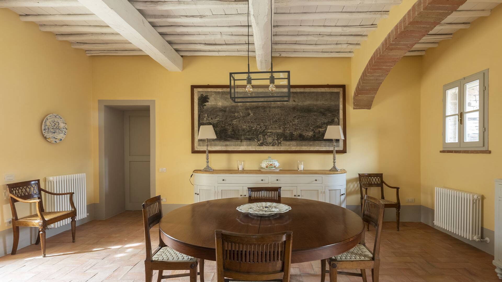 villa 2 small dining room 