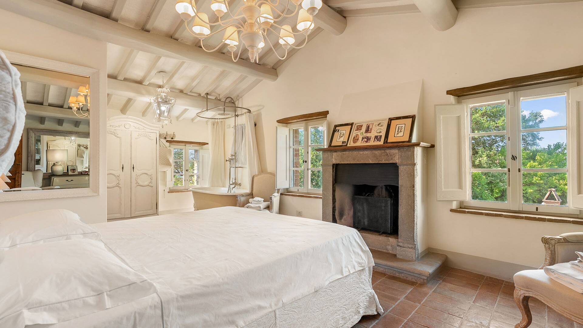 en suite double bedroom 