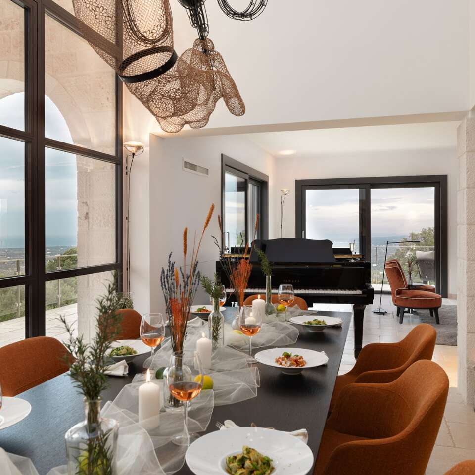 large dining table with beautiful view