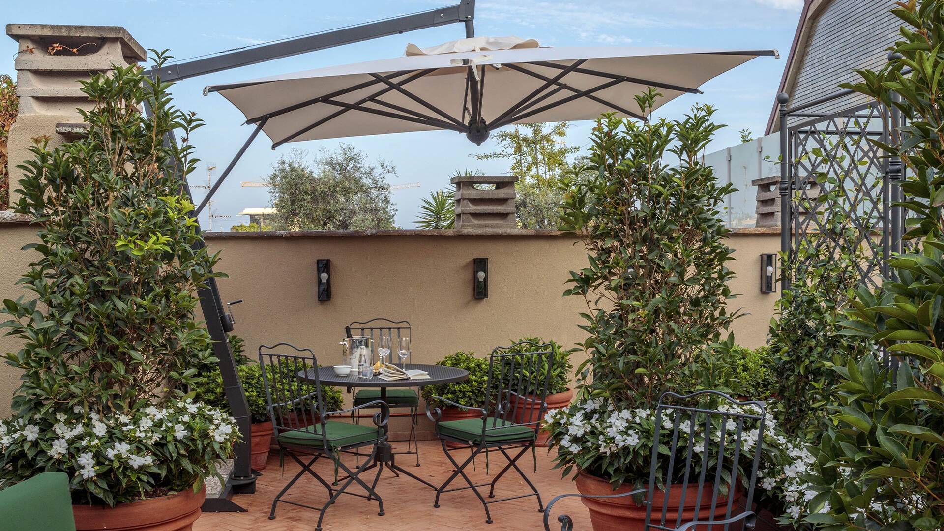 shared rooftop terrace