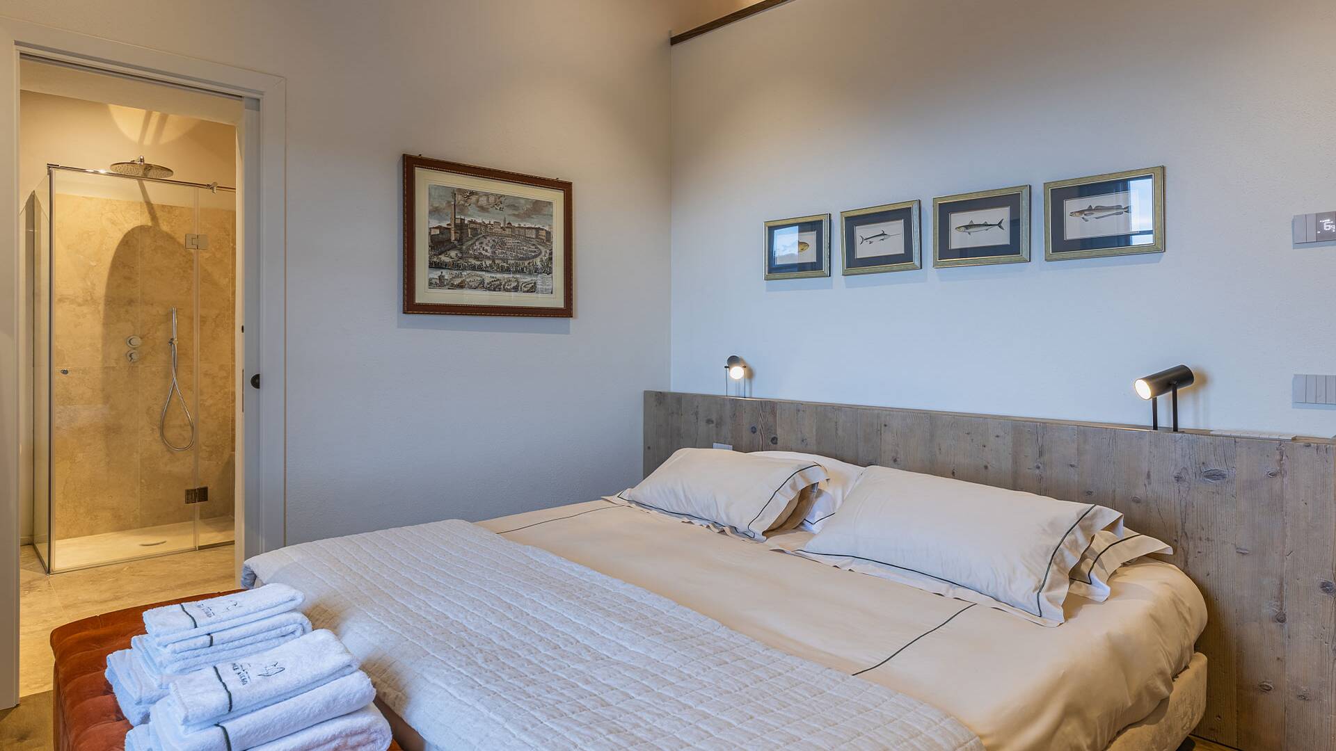 en suite double bedroom