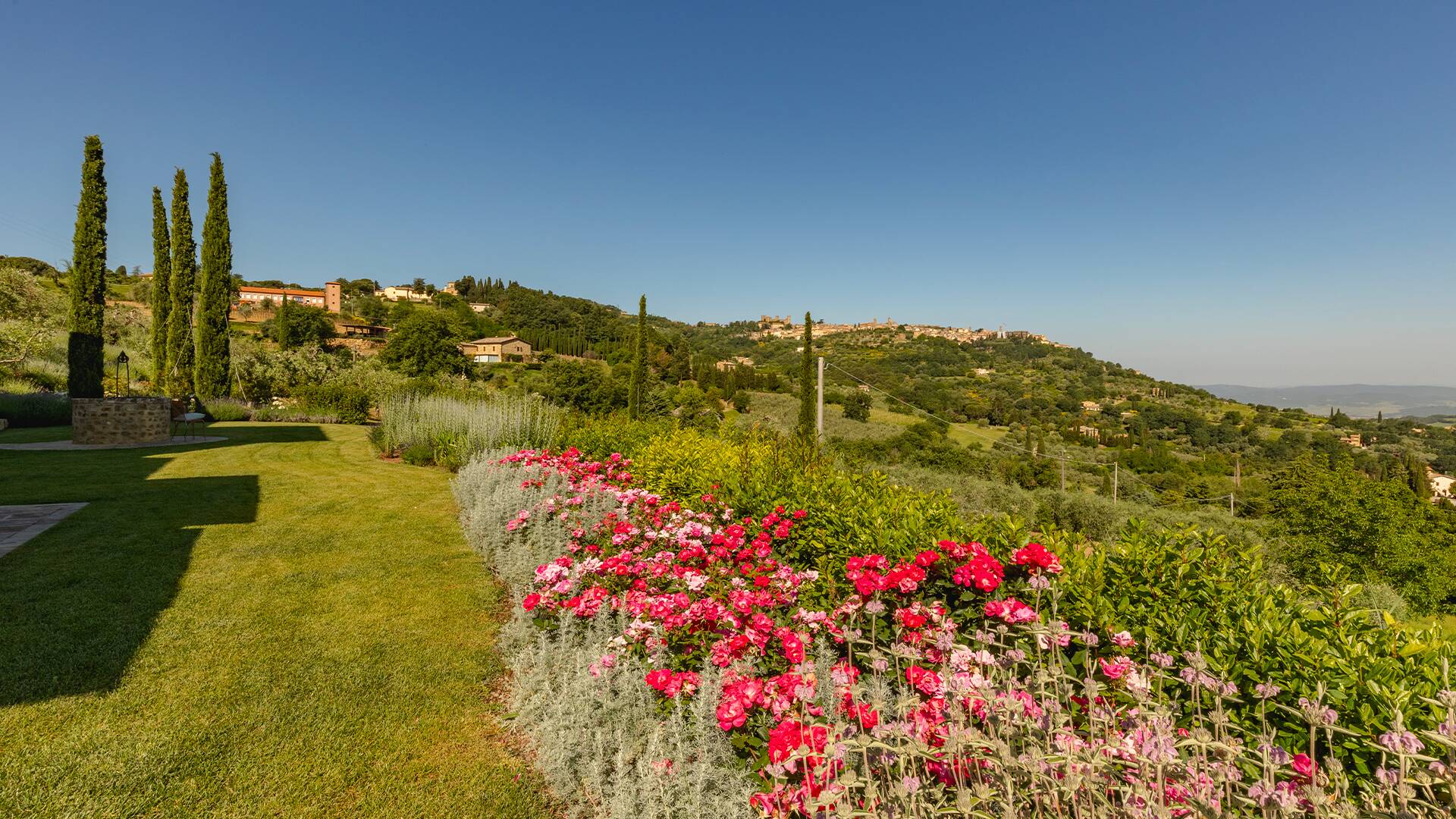 luxury Villa Brunello for weekly rental in Tuscany Montalcino area