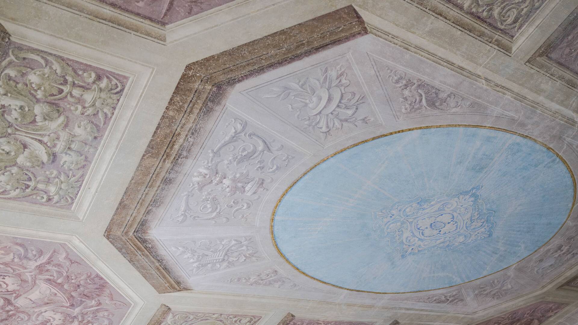 ceiling frescoes