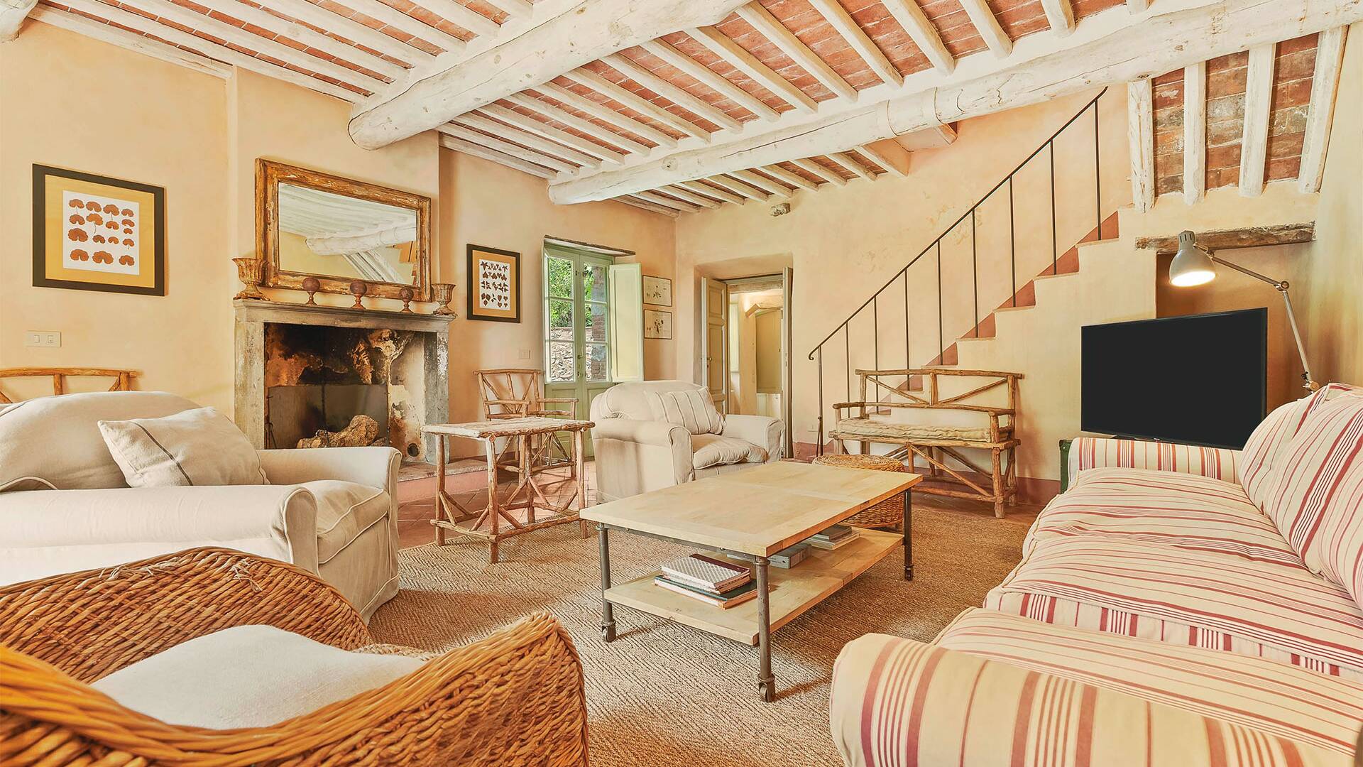 ground floor, main living room 