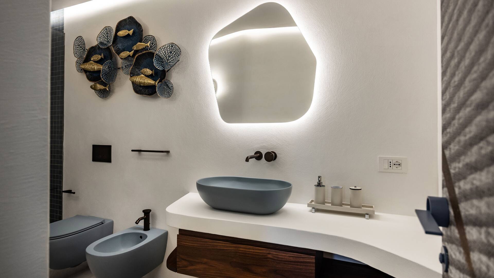 en suite bathroom