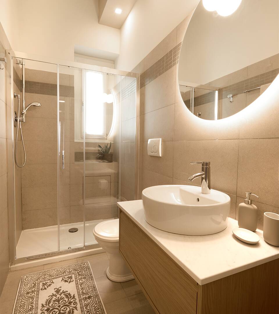 bathroom with shower cabin