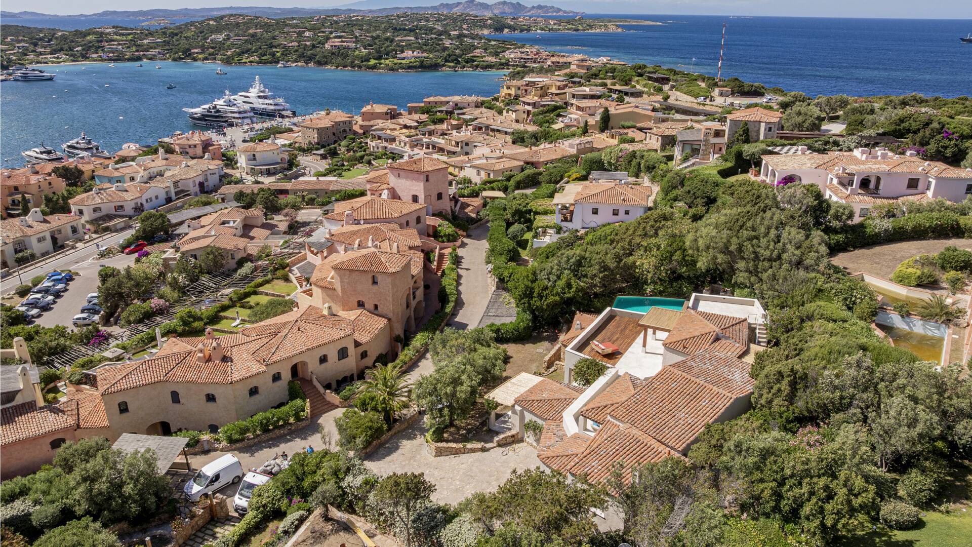 luxury Villa Sveva in Sardinia with private swimming pool