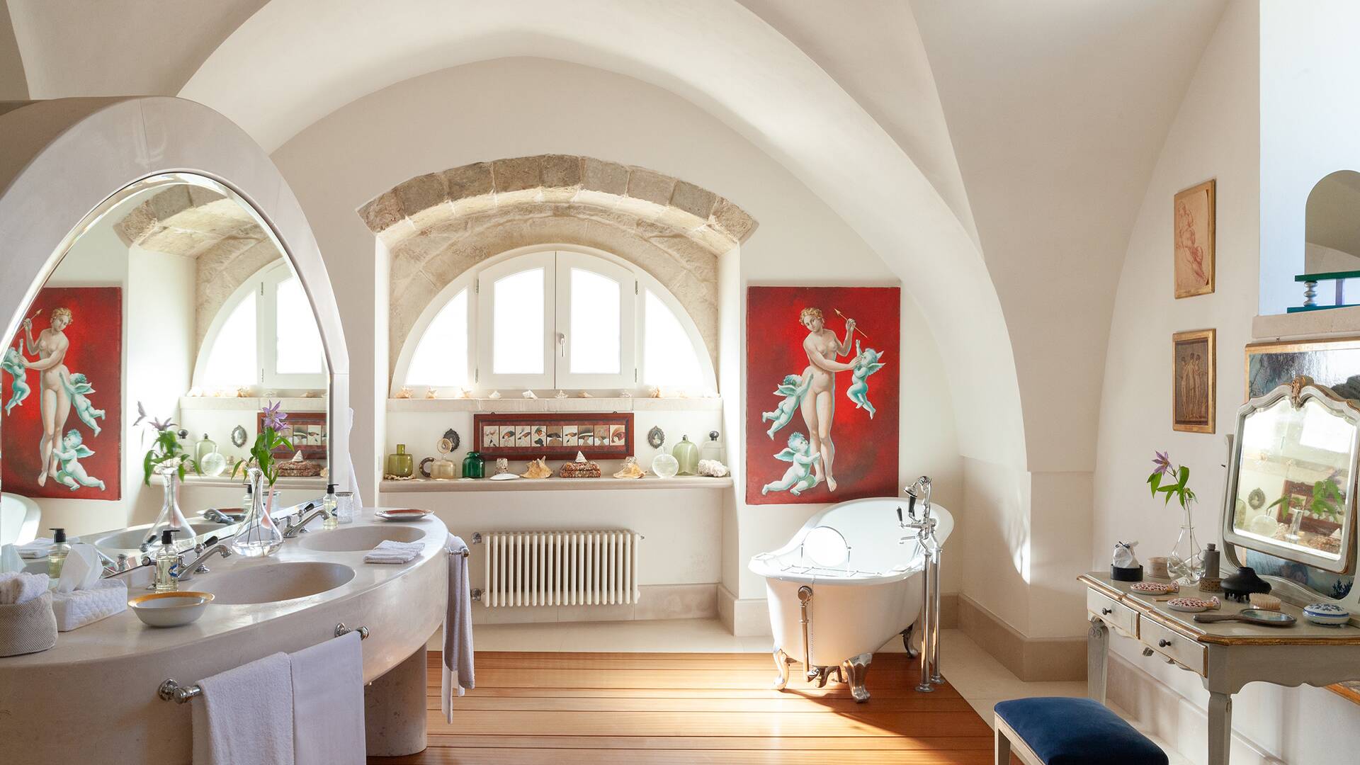 En suite bathroom