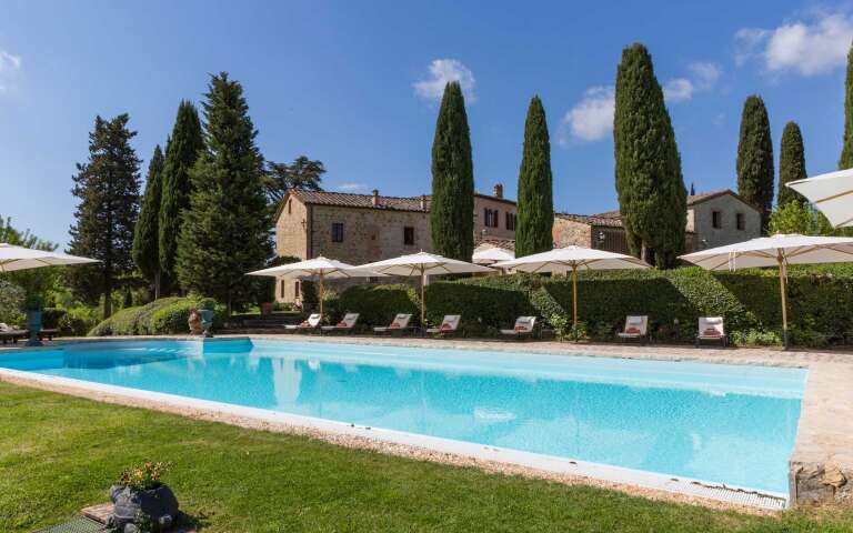 luxury wedding villa in Tuscan