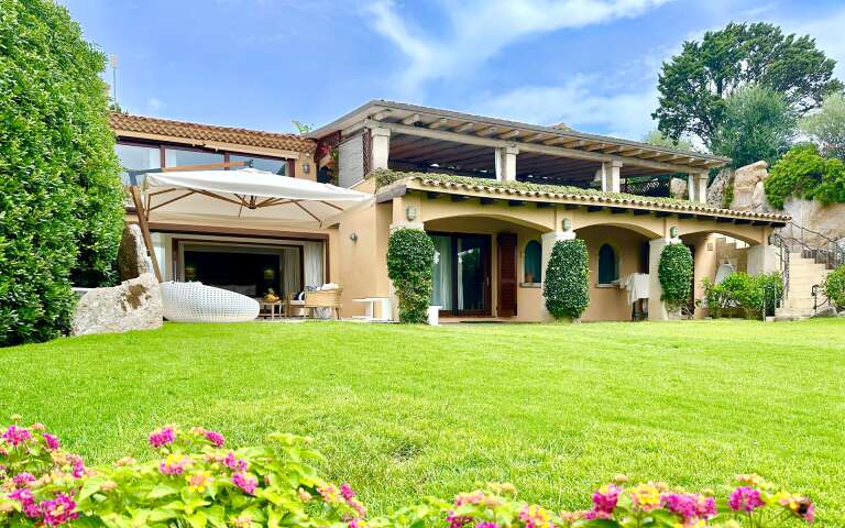 luxury Villa Emeralda