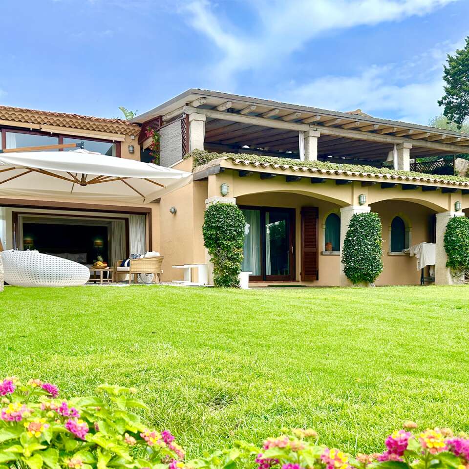 luxury Villa Emeralda