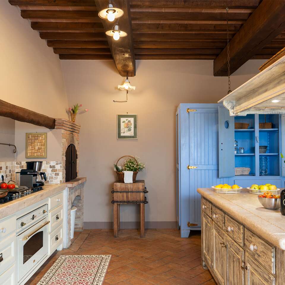 gourmet kitchen with cooking island