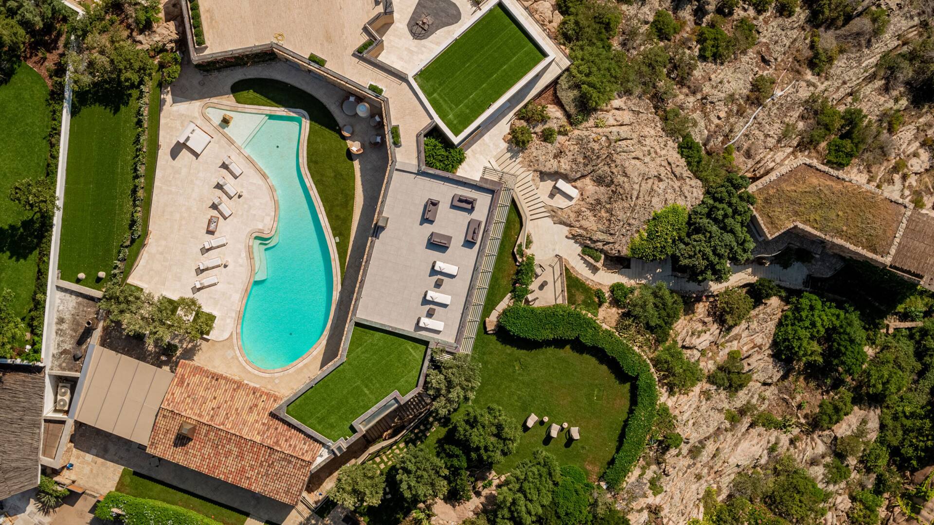 aerial view, luxury Villa Rossa