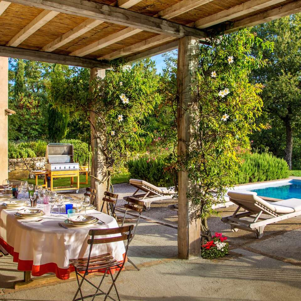 outdoor patio with BBQ