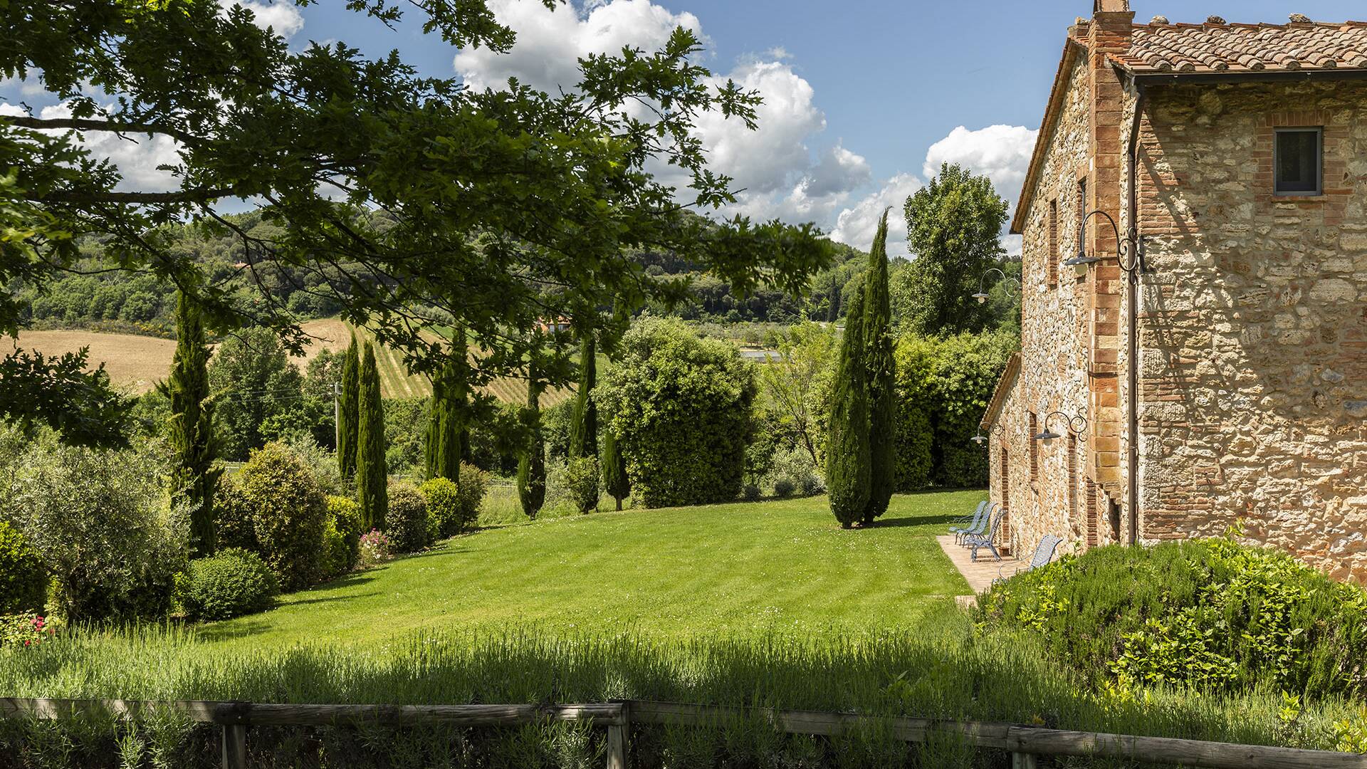 luxury holiday home Vignola for rent in Montepulciano, Tuscany