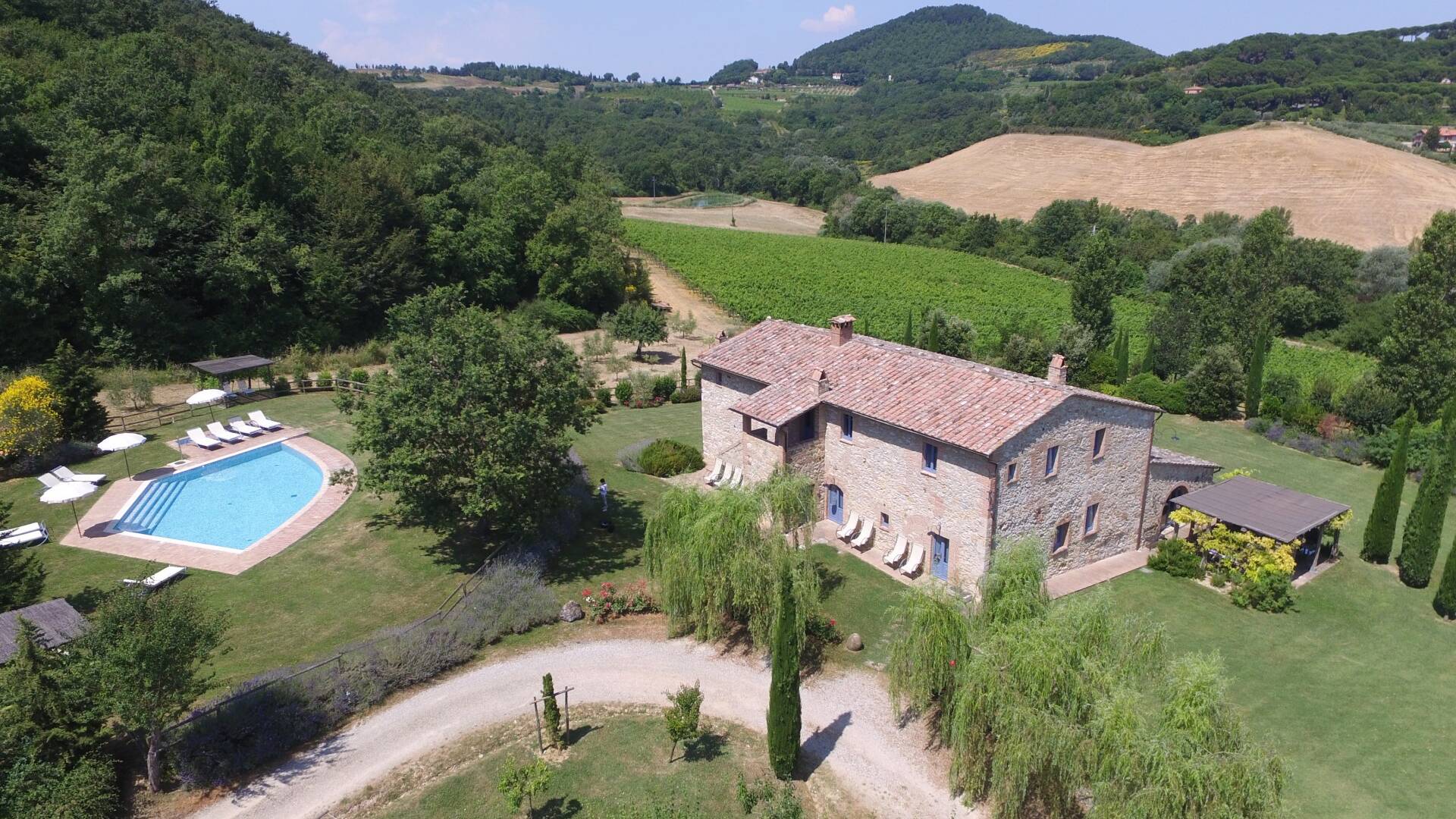 luxury villa Vignola for rent, Tuscany