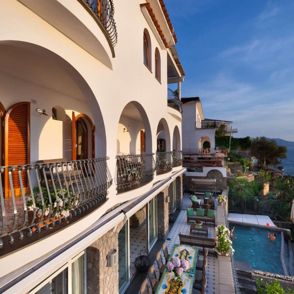 luxury vacation villa Partenope