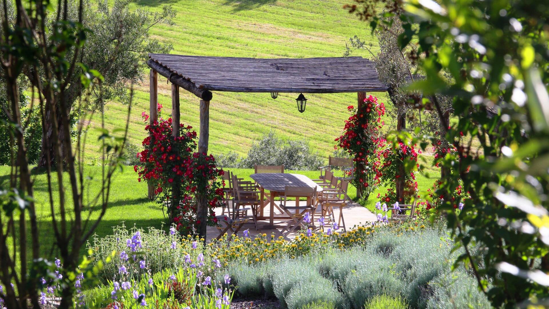 lovely al fresco dining area