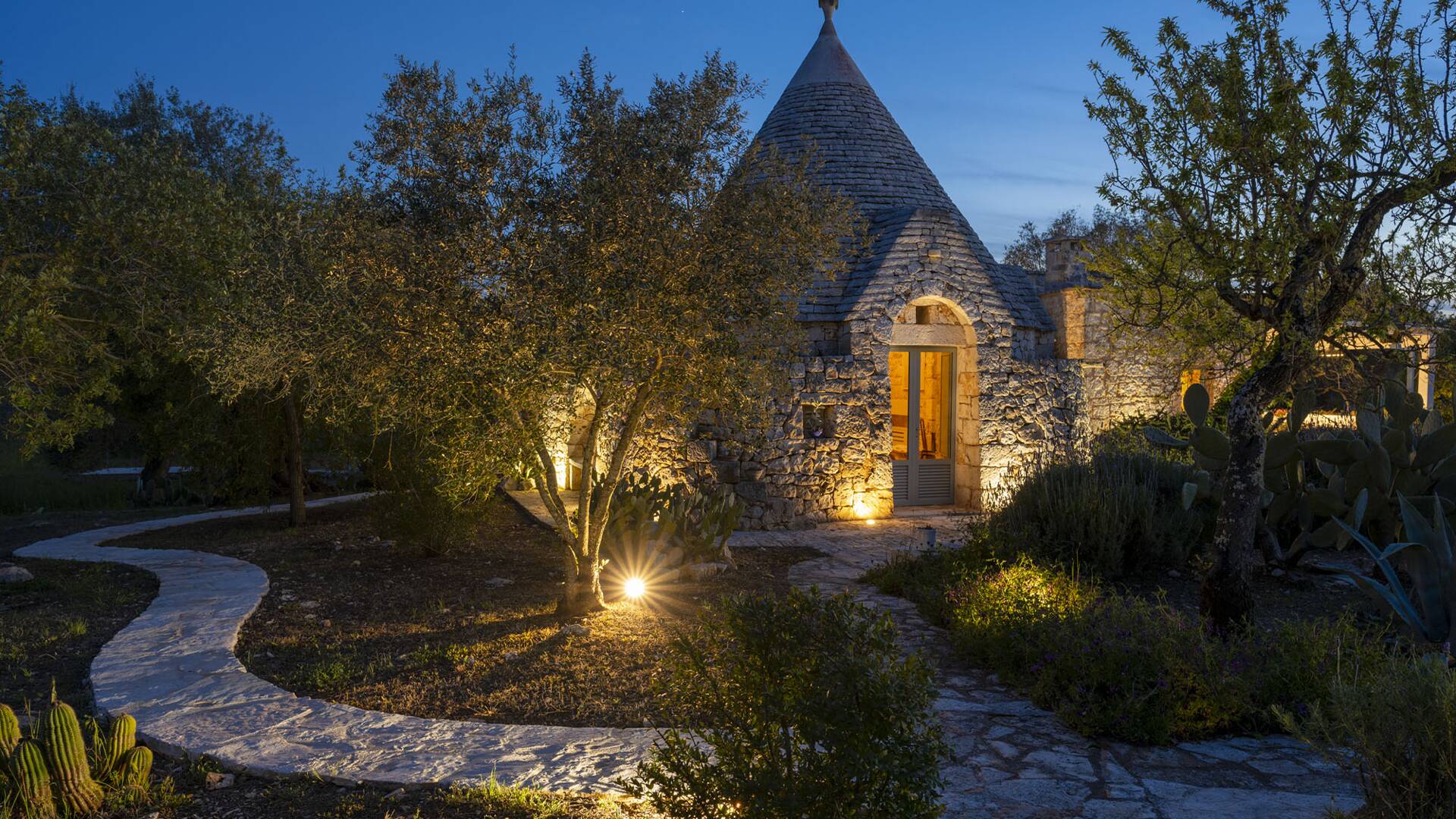 luxury Trullo for rent in Ostuni