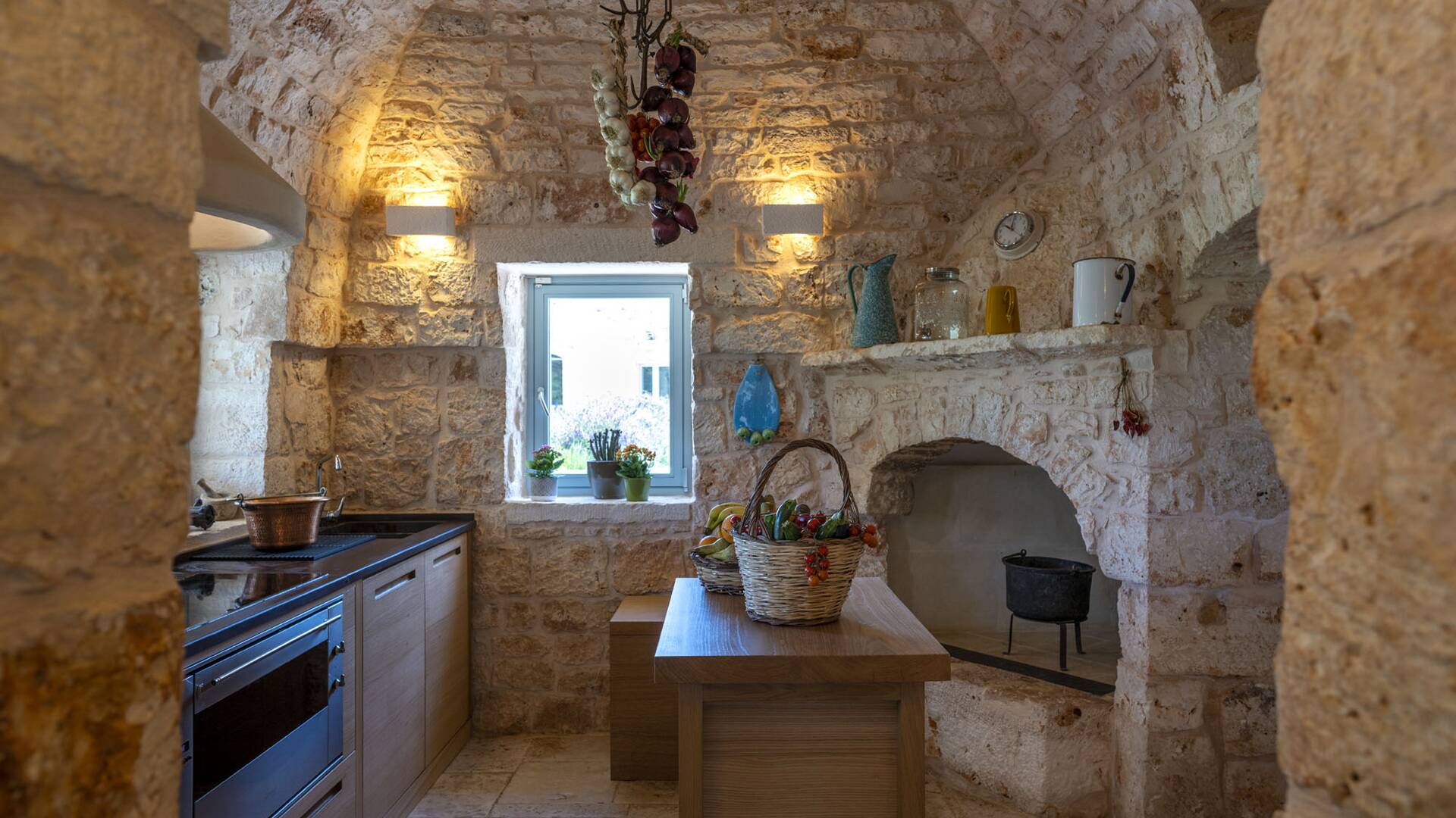 fully-equipped traditional kitchen 