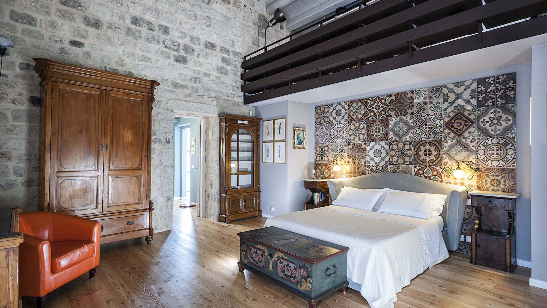 bedroom 2, master