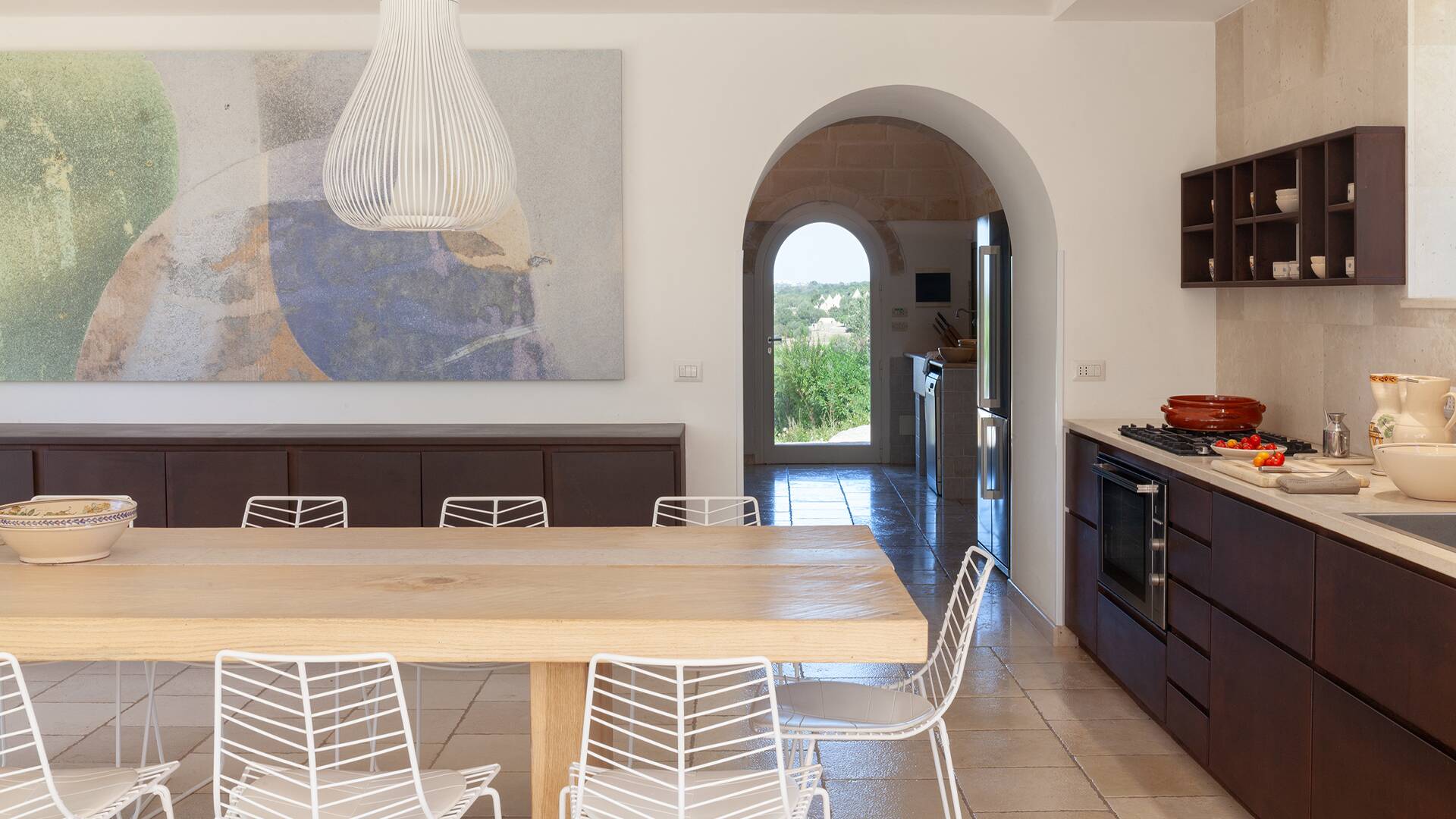 fully equipped modern kitchen
