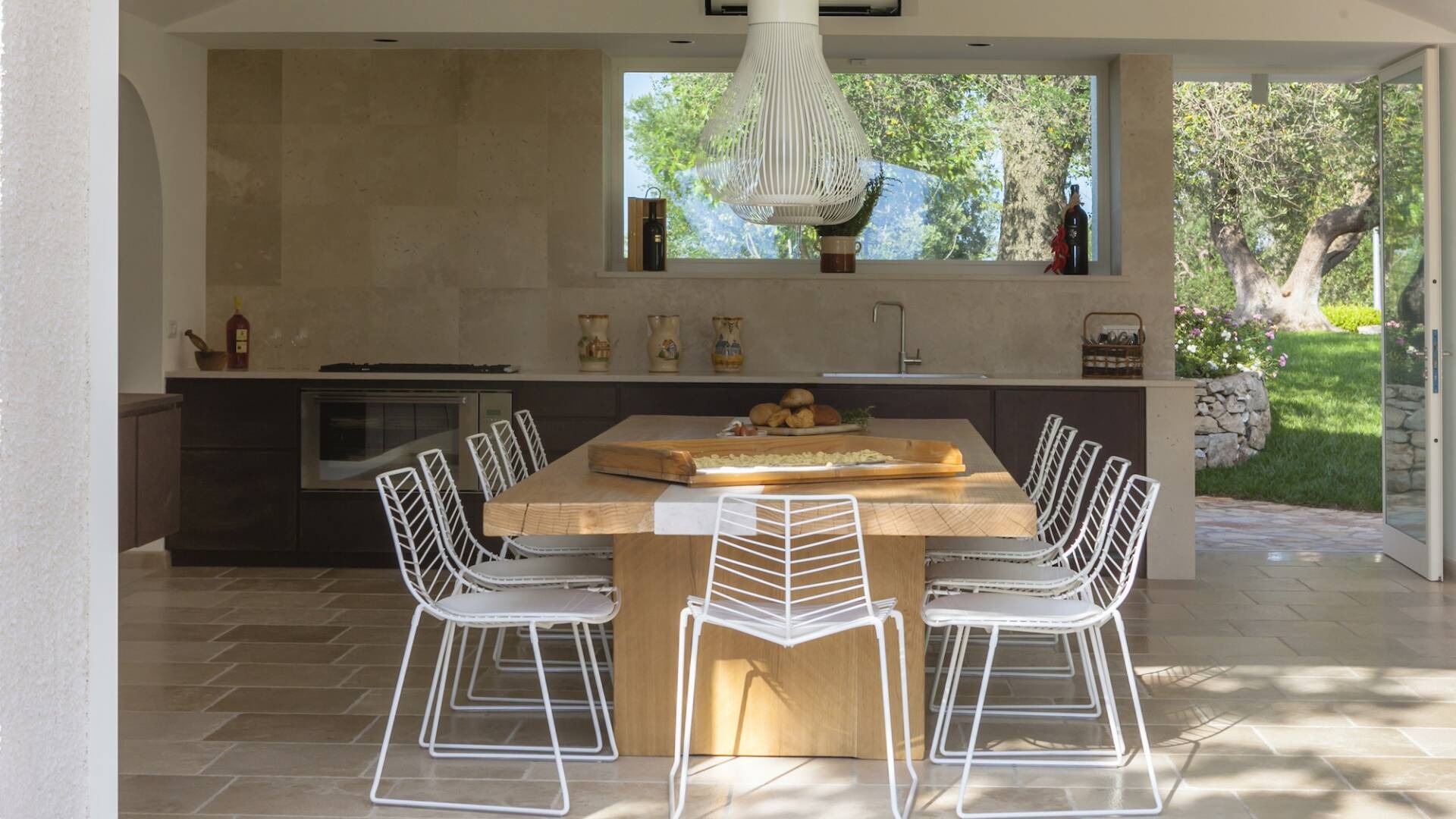 main trullo, dining area