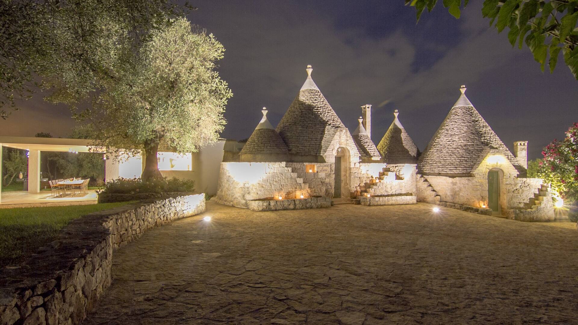 Villa Messapi, trulli
