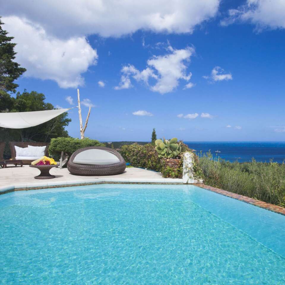 luxury villa rental in Porto Cervo