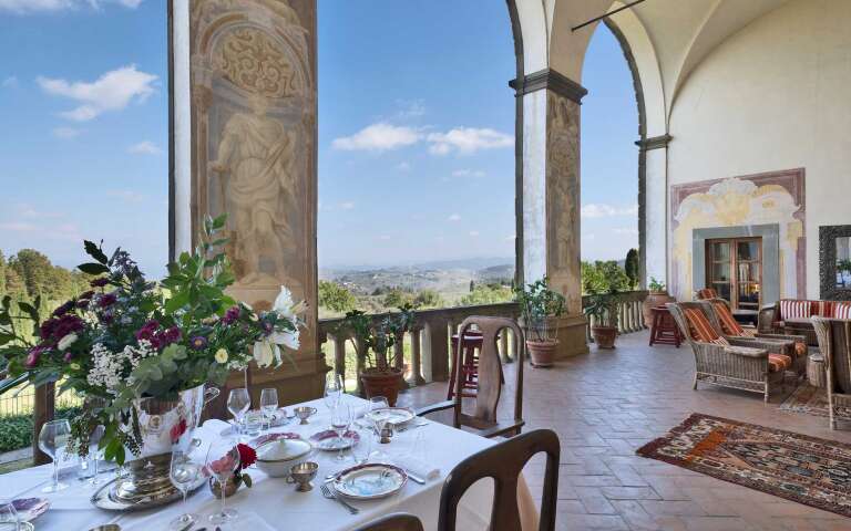 alfresco dining area