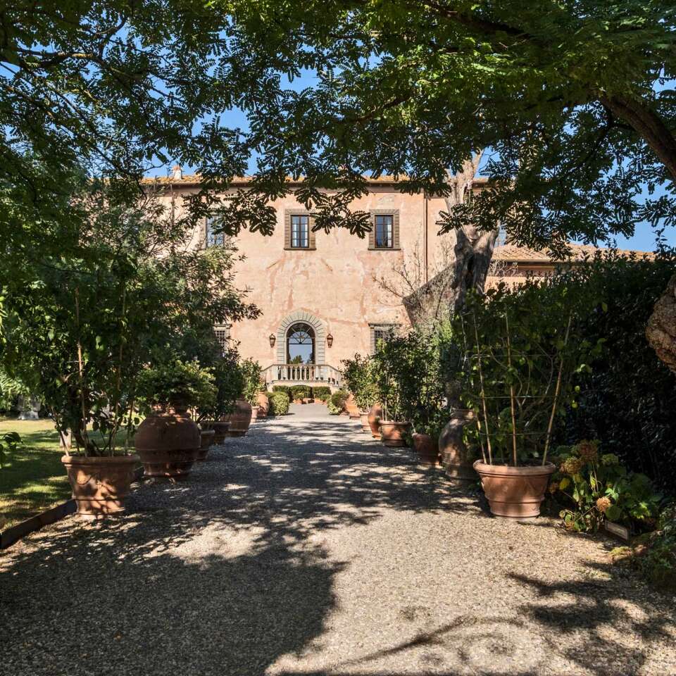 luxury vacation villa Machiavelli, Tuscany