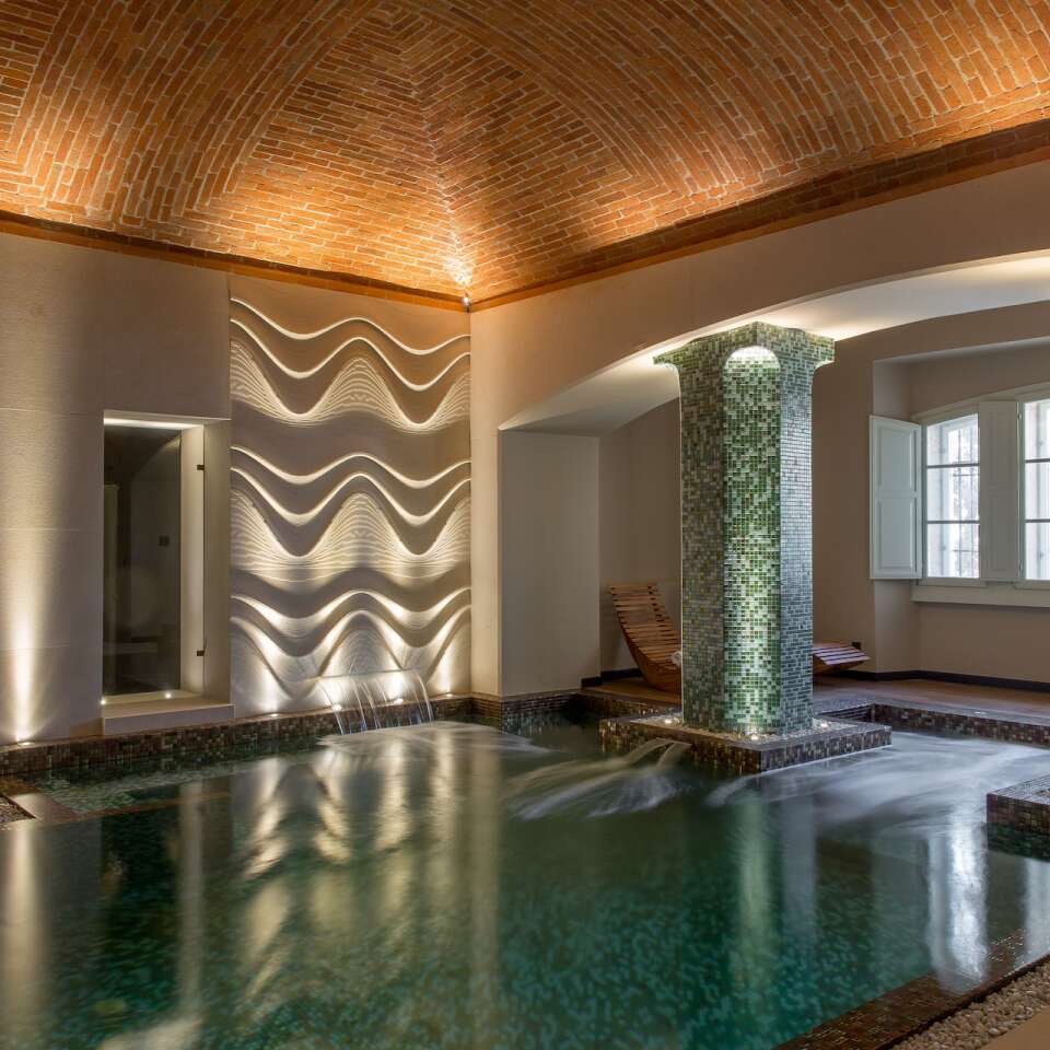 indoor pool