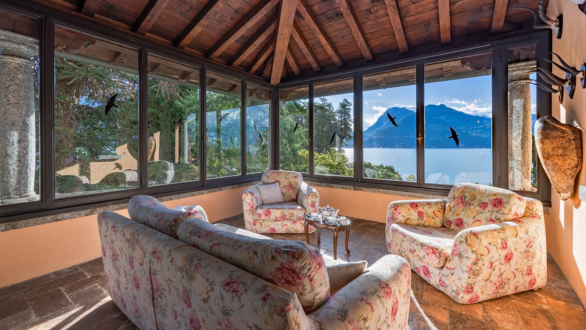 luxury vacation rentals Como lake
