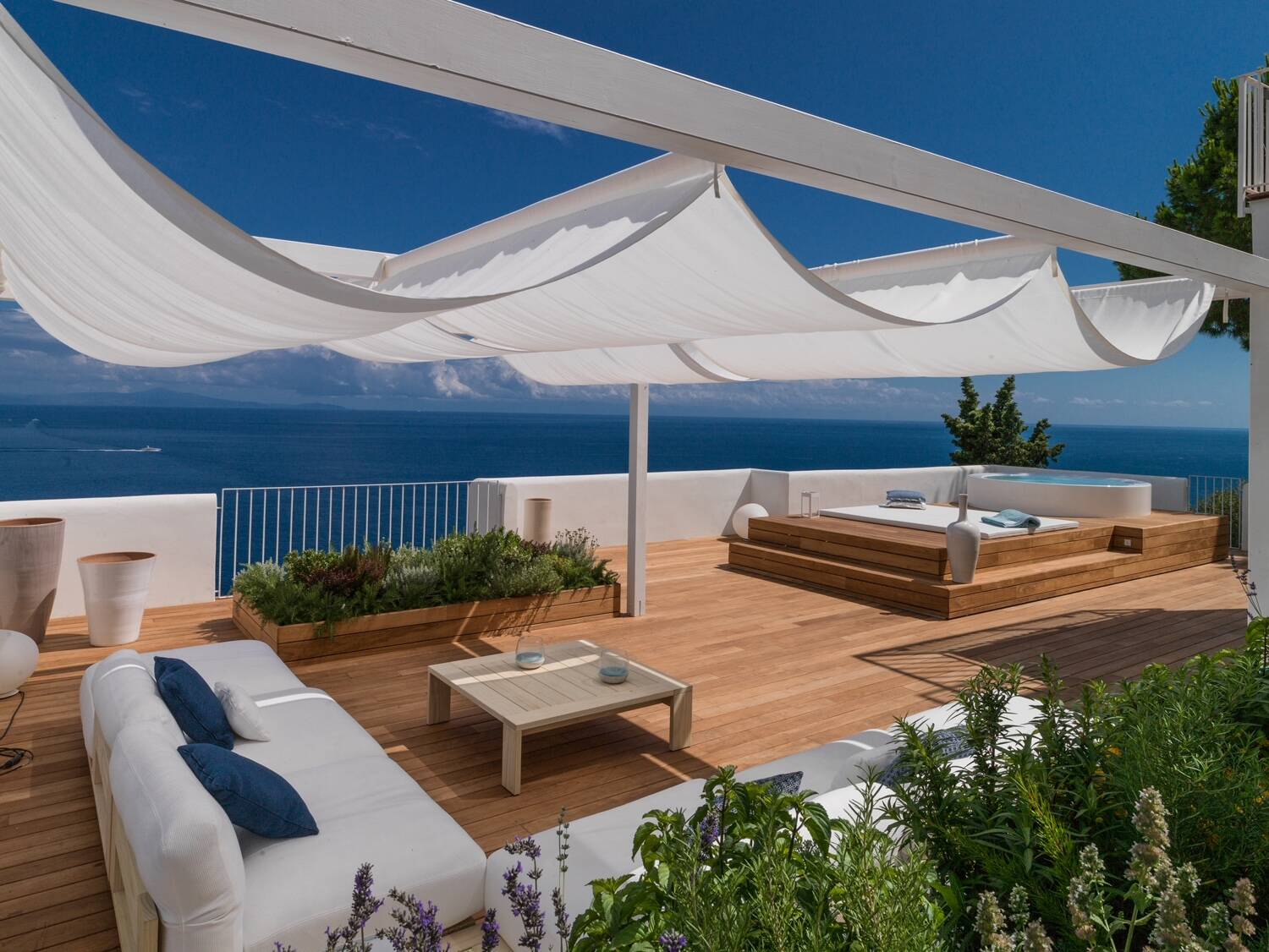 luxury villas for rent in the amalfi coast