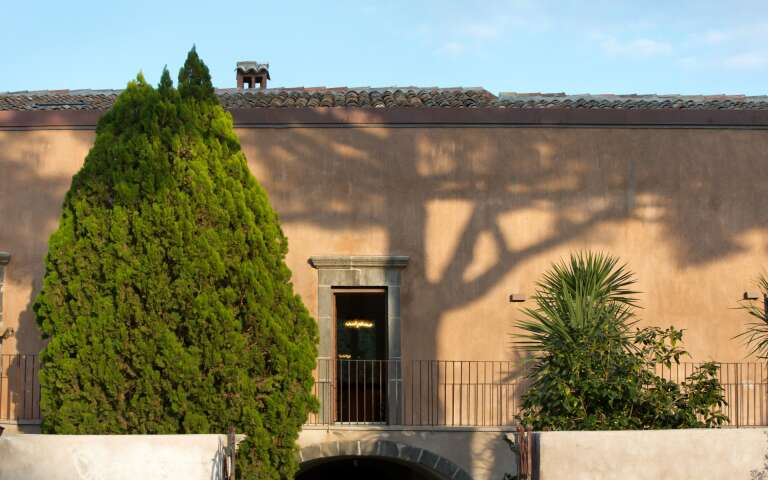 luxury villas in Italy, Sicily, antique façade
