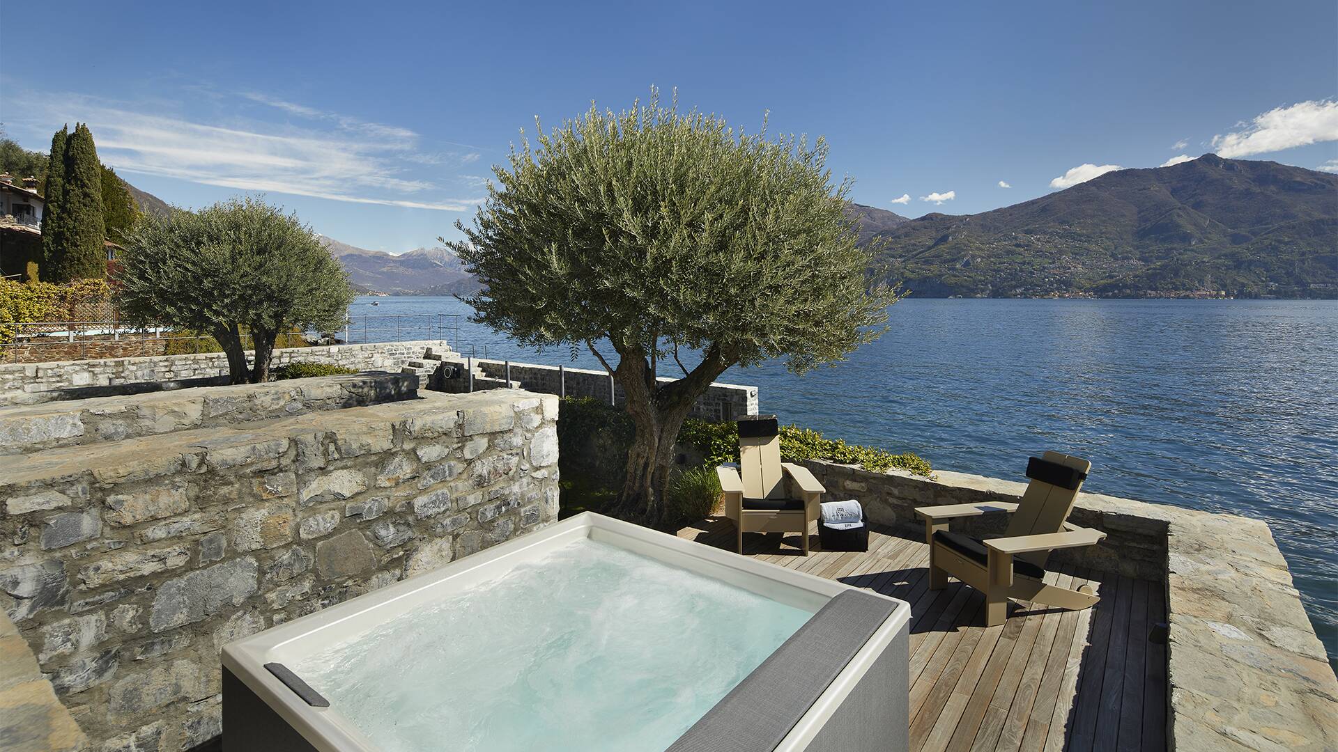 outdoor Jacuzzi with lake view