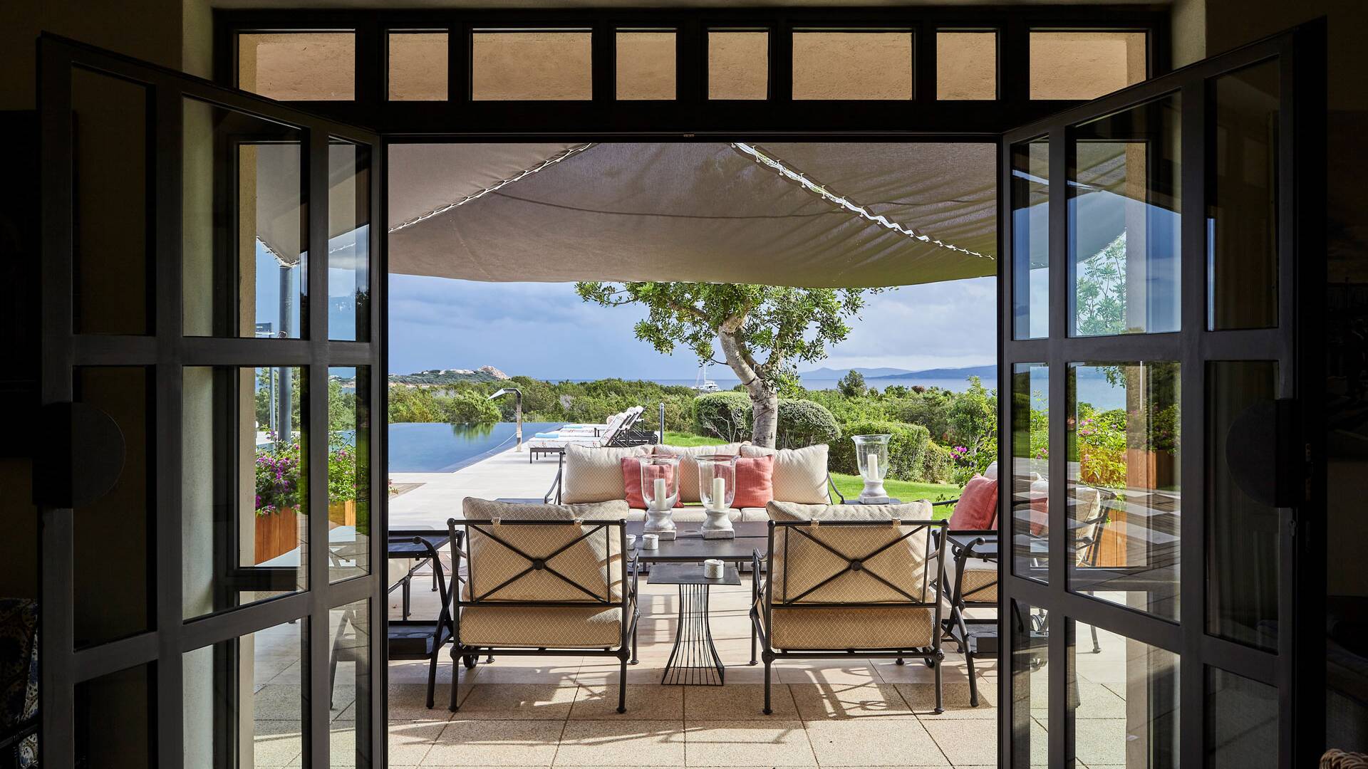 view from the living area, facing the sea