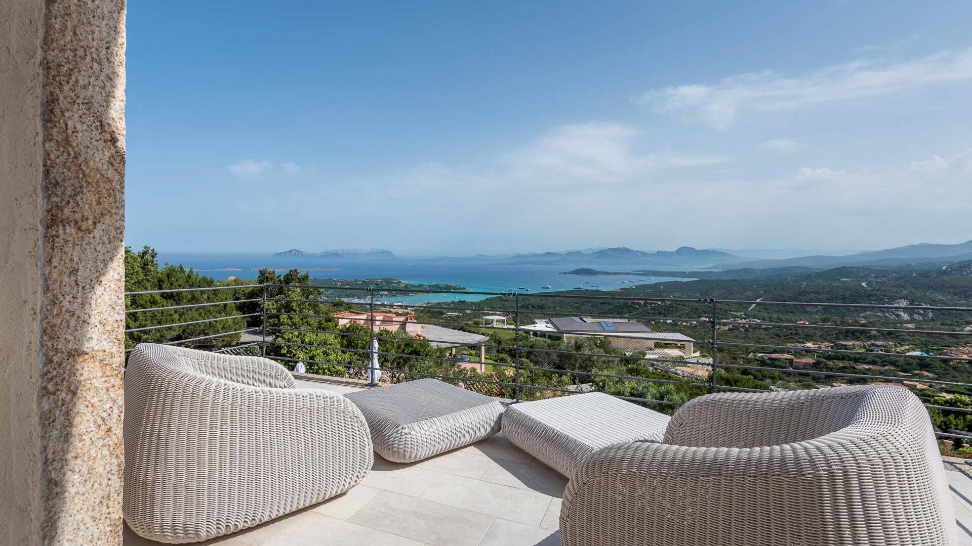 lounge area