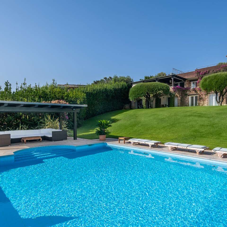 luxury villa Passiflora with private swimming pool