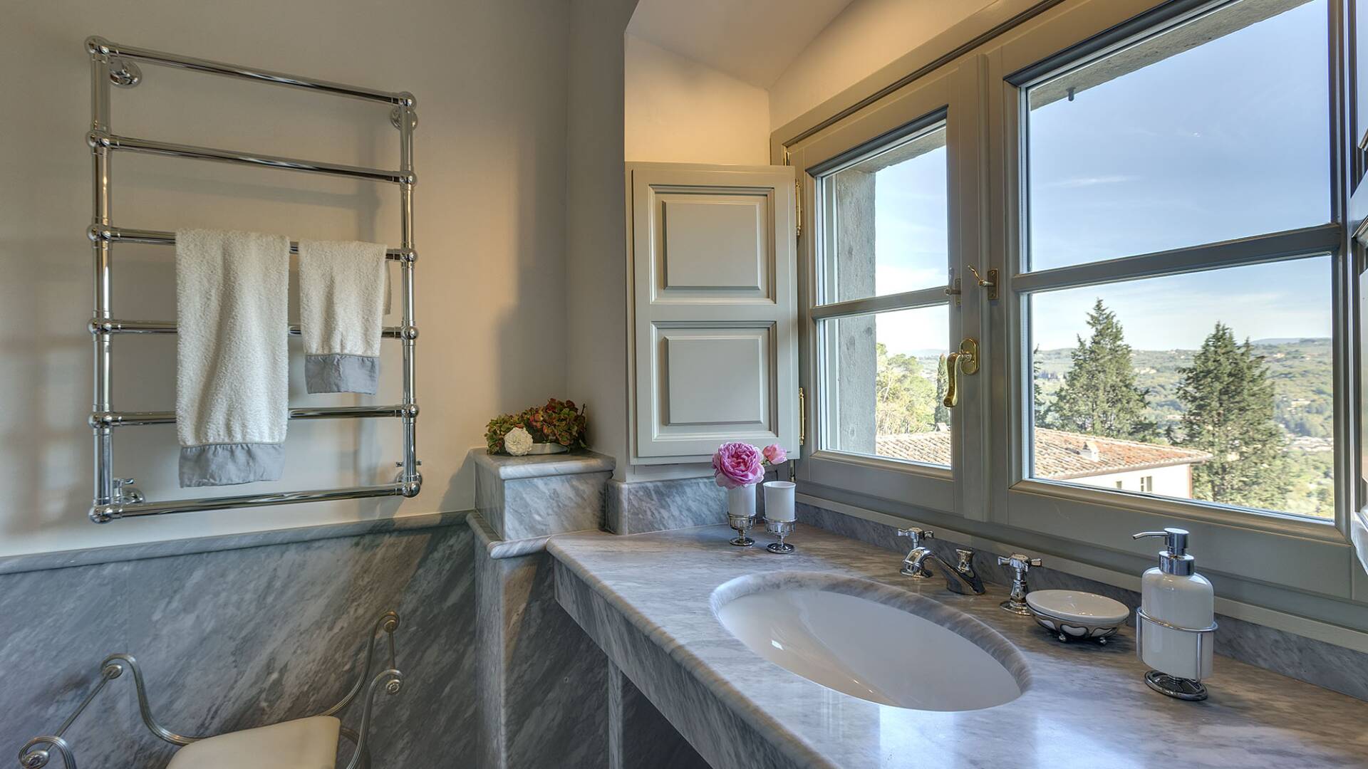 bathroom with view over garden