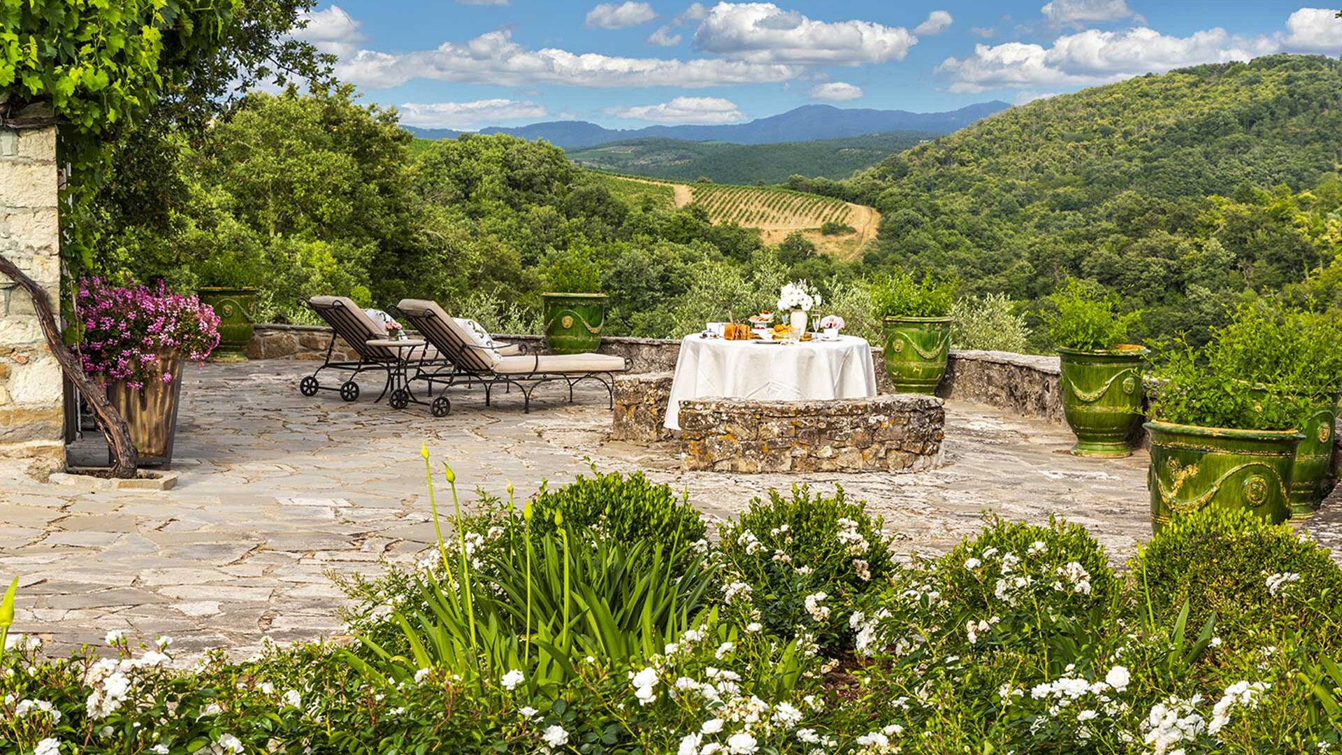 Tuscany, estate views